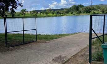 Imagem 2: Casa em condomínio fechado