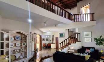 Imagem: CASA ESPAÇOSA NO CORAÇÃO DO ITAPOÃ