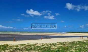 Imagem 7: Lote plano totalmente nascente em condomínio pé na areia da praia de Paripueira