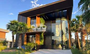 Imagem: Casa à venda, 6 quartos, 6 suítes, 2 vagas