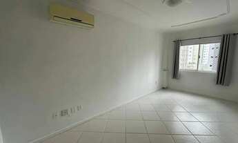 Imagem 4: Apartamento com 3 dormitórios sendo 1 suíte e 1 vaga de garagem em Balneário Camboriú/Sc