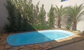 Imagem: Casa à venda 2 Quartos, 1 Suite, 3 Vagas