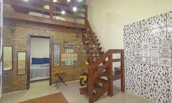 Imagem: Casa 2 dormitórios, 3 vagas de garagem