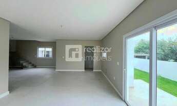 Imagem 6: Casa com 3 Dormitorios na Praia da Daniela - Florianopolis