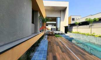 Imagem: Casa de condomínio em Rua Dirceu Baroni