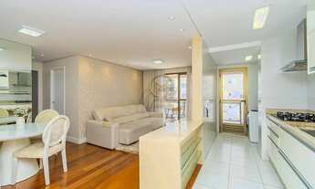 Imagem 7: Apartamento mobiliado à venda no Champagnat com 69 m², 2 quartos e sacada com churrasqueir