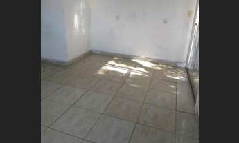 Imagem 5: Alugo casa em Feu rosa