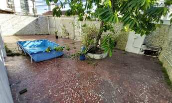 Imagem 4: Casa para venda possui 350 metros quadrados com 3 quartos em Centro - Nilópolis - RJ