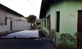 Imagem 2: Casa para venda tem 297 metros quadrados com 3 quartos em Vila João Pessoa - Porto Alegre