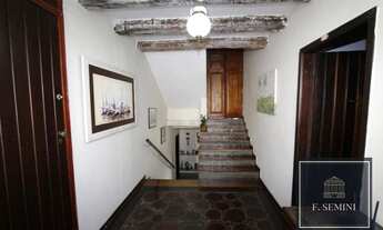 Imagem 6: Casa estilo Colonial com amplo terreno - 4 suítes - 3 vagas e um excelente lazer