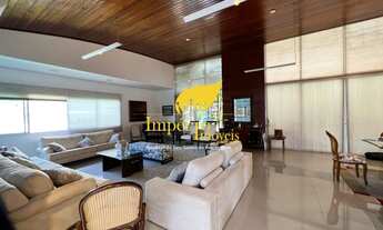 Imagem 3: Casa no Condomínio Alphaville I