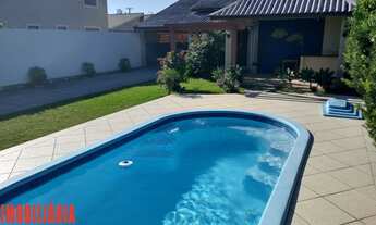 Imagem: Excelente residência com piscina, próxima