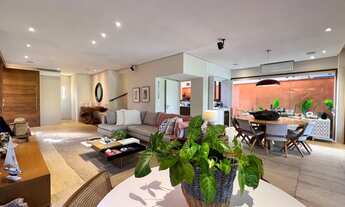 Imagem: Barra Una frente ao mar