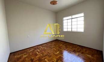 Imagem 5: Casa arejada, próxima ao Centro de Pouso Alegre. São 02 quartos, sala, cozinha, banheiro s