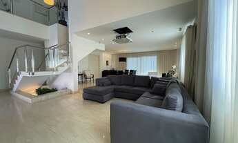 Imagem 5: Casa Condomínio Genesis 1 - com 4 suítes, casa nova com acabamento moderno