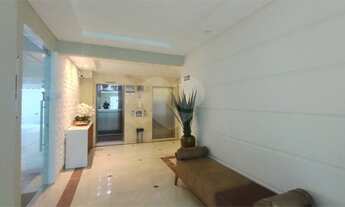 Imagem 7: Lindo Apartamento com 2 dorms sendo 1 suite na Aviação em Praia Grande S P, a 50 metros da