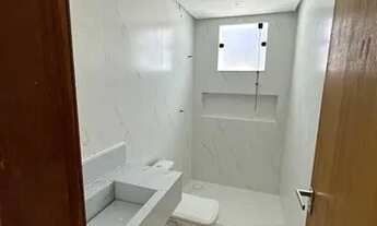 Imagem 4: Casa de condomínio para venda tem 280 metros quadrados com 4 quartos