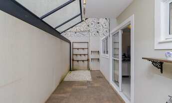 Imagem 3: Sobrado em Santa Felicidade