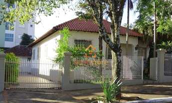 Imagem 2: Casa a venda no centro de Cambé-PR