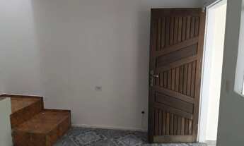 Imagem 5: Casa com 2 dormitórios para alugar, 70 m² por R$ 900/mês - Sítio Cercado - Curitiba/PR