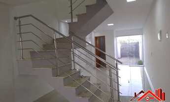 Imagem 4: Belíssimo Sobrado com Alto Acabamento de 2 suítes e Varanda Gourmet - Res. Vereda dos Buri