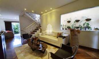 Imagem 3: Casa de Condomínio no Jardim Morumbi com 260m², 3 dormitórios, 2 suítes, piscina e 3 vagas