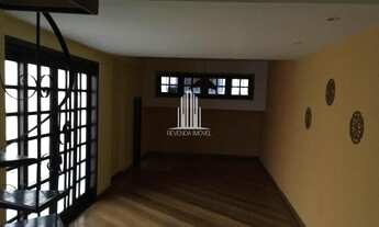 Imagem: Sobrado de 180m² com 3 dormr/ 1suíte