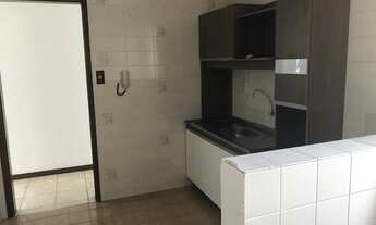 Imagem 3: Apartamento para Venda Amplo apartamento de 3 dormitórios com sacada e garagem no bairro C