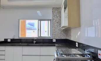 Imagem 7: Casa de condomínio para venda tem 192 metros quadrados com 3 quartos