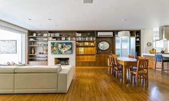 Imagem: Casa á venda na Lagoa da Conceição