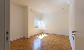 Imagem: Apartamento TOTALMENTE REFORMADO, com 3