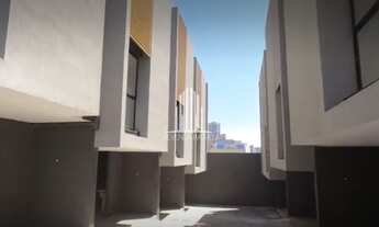 Imagem 2: Casa de Condomínio com 2 Suites e 2 Vagas eme 126m² à Venda,no REAL PARQUE