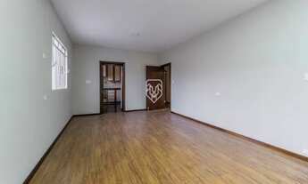 Imagem 4: Casa comercial no Ahú com 7 salas e 5 vagas