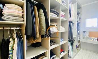 Imagem 7: MAS ELA É BONITA!!! ACONCHEGANTE E RICA EM ARMÁRIOS, CASA À VENDA NO JARDIM DOS PINHEIROS