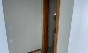 Imagem 6: J-Sala para venda possui 32 metros quadrados em Kobrasol - São José - SC