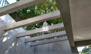 Imagem 7: CASA DE 250M² COM TRÊS DORMITÓRIOS, TRÊS BANHEIROS E DUAS VAGAS Á VENDA NO JARDIM MARISA