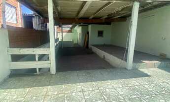 Imagem: Casa com escritura disponível