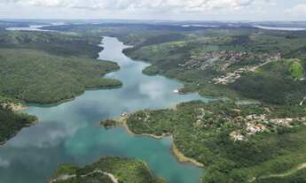 Imagem: Lago Corumbá 4 - Água, Energia, Asfaltado