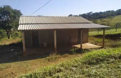 Imagem 3: Chácara em Nerópolis