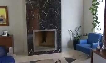 Imagem: Casa à Venda em Condomínio - Conforto