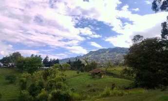 Imagem: Lote barato com doc ok e localização ótima