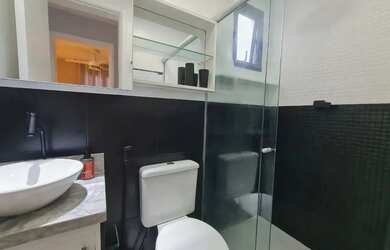 Imagem 12: Linda Cobertura 2/4 Sendo 1 Suíte em Lauro de Freitas - PORTEIRA FECHADA