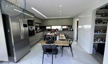 Imagem 5: CASA DUPLEX FINAMENTE DECORADA 4 SUÍTES NO ALPHAVILLE LITORAL NORTE 3, 298M2 DE ÁREA CONST