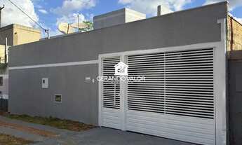 Imagem: Casa c/ 3 quartos Próximo av. Ludio Martins