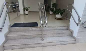 Imagem 2: Imóvel para venda tem 138 metros quadrados com 3 quartos em Praia da Costa - Vila Velha