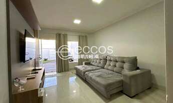 Imagem: Casa à venda, 3 quartos, 1 suíte, 2 vagas