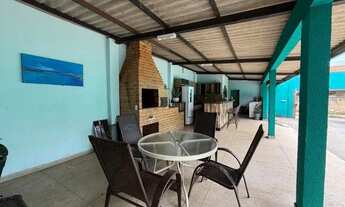 Imagem 2: Casa sozinha no lote, 4Qts,(1 suíte), Área Gourmet completa, fogão a lenha e churrasqueira