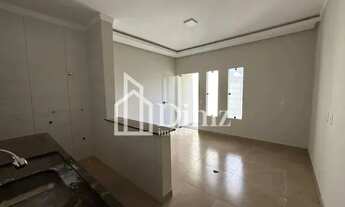 Imagem 2: Casa para venda tem 64 m2 com 3 quartos sendo uma suíte em Residencial Monte Sinai - Anápo