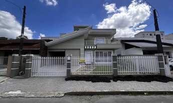 Imagem: Casa com 2 suítes à venda no bairro Floresta