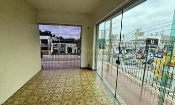 Imagem 4: Casa térrea para locação de 220m² 03 dormitórios, sendo 01 suíte e 04 vagas de garagem